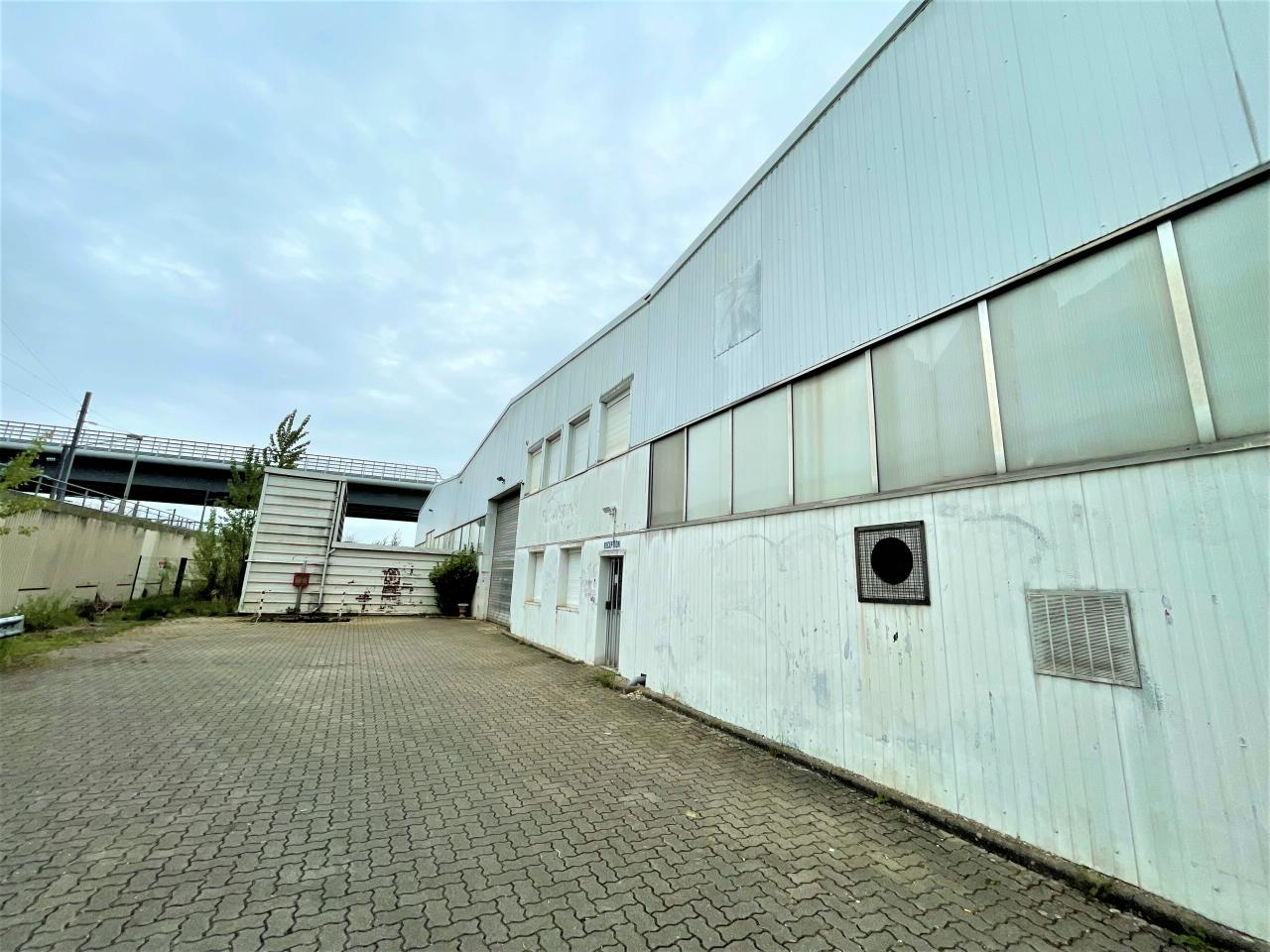 Local d'activité Vendenheim 803m² Location local d'activité Vendenheim Bas-Rhin OLACT2420498 2
